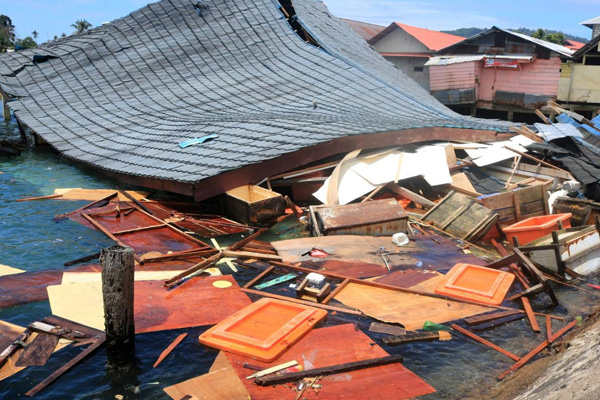 Endonezya'daki depremde ölü sayısı artıyor
