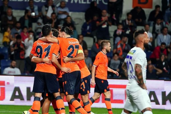 Başakşehir, Rize’yi farklı yendi