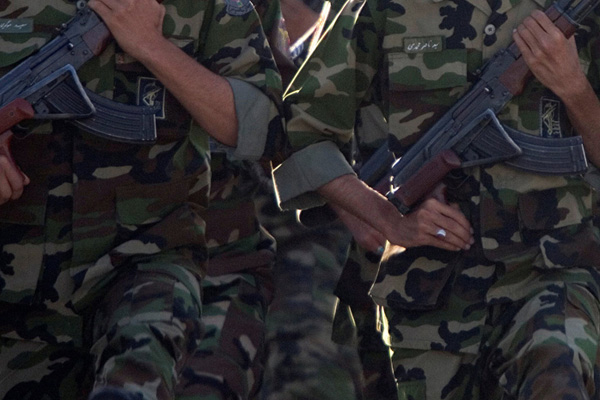 Suriye'de İran Devrim Muhafızları'na hava saldırısı