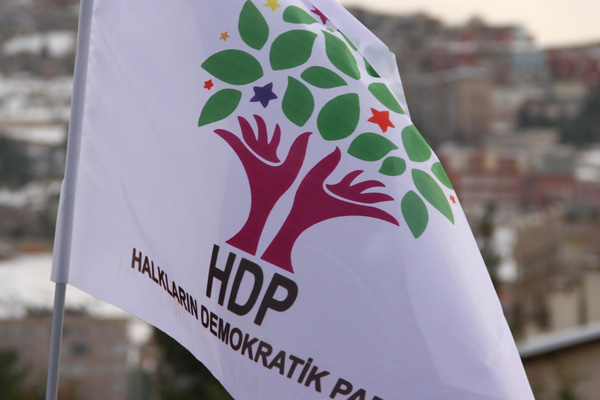 Tunceli'de HDP'li eş başkanlar gözaltına alındı