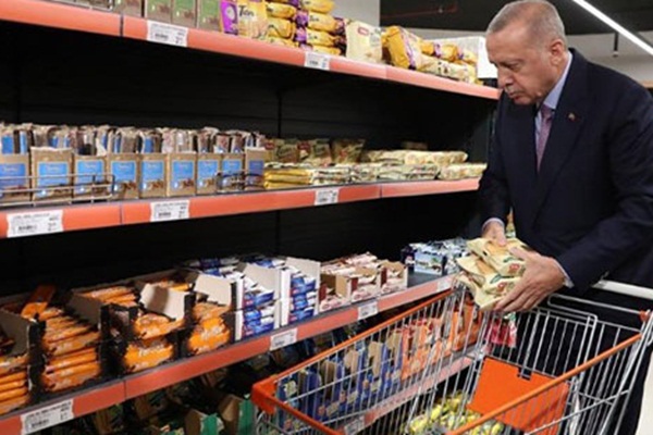 Erdoğan Torku ürünlerinden aldı, Twitter sallandı