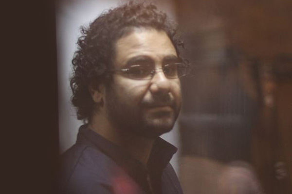 Mısırlı muhalif Ala Abdulfettah gözaltına alındı