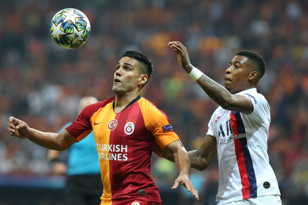 Galatasaray, Paris Saint Germain'e kaybetti
