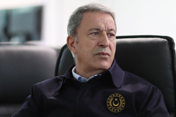 Bakan Akar: Patriot olmuyorsa, Siper'i yapıyoruz