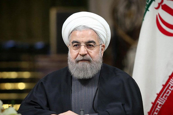 Ruhani: Trump ile telefon görüşmesini reddettim