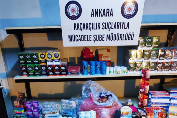 Ankara merkezli 3 ilde kaçakçılık operasyonu