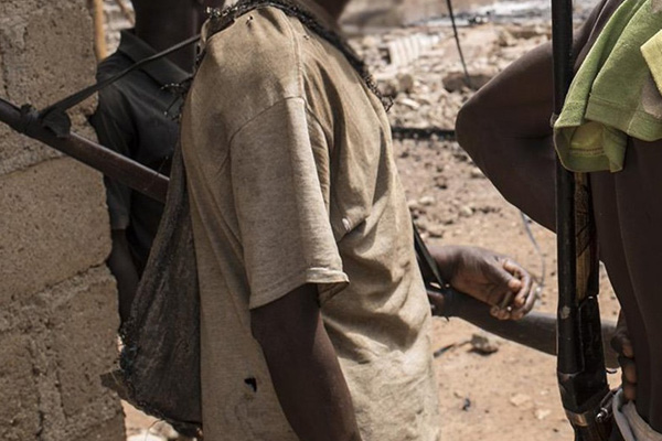 Nijerya'da 6 kişi kaçırıldı