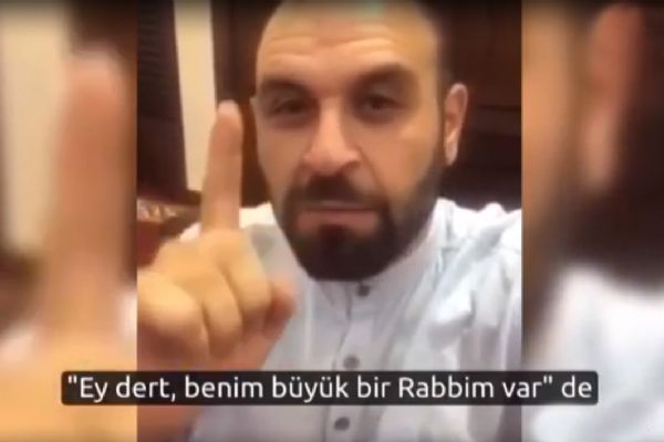 Derde düştüğünde “Ey dert, benim büyük bir Rabbim var” de