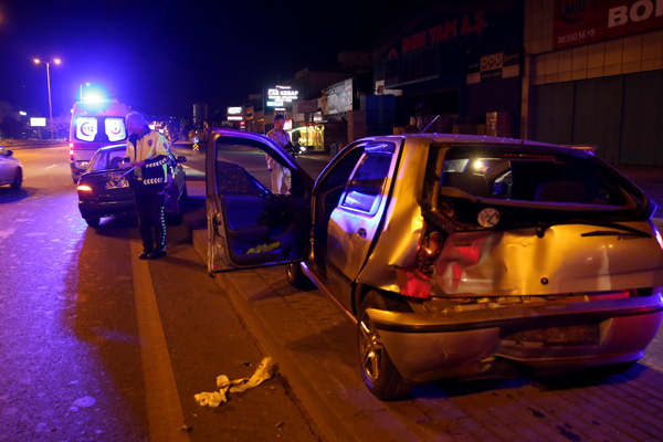 Başkentte zincirleme trafik kazası: 4 yaralı