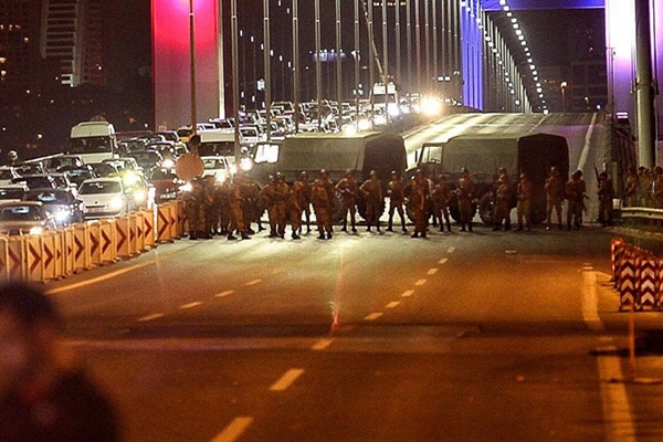 İstanbul Cumhuriyet Başsavcılığından 'yeni darbe' uyarısı