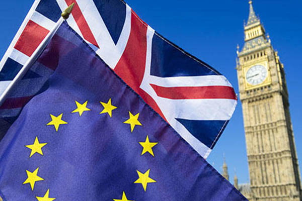 İngiltere’de yaşayan 3,6 milyon AB vatandaşı endişeli