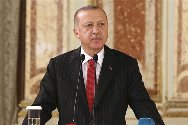 Erdoğan: Şimdi biz kendi göbeğimizi kendimiz kesiyoruz, artık geri adım atmayacağız