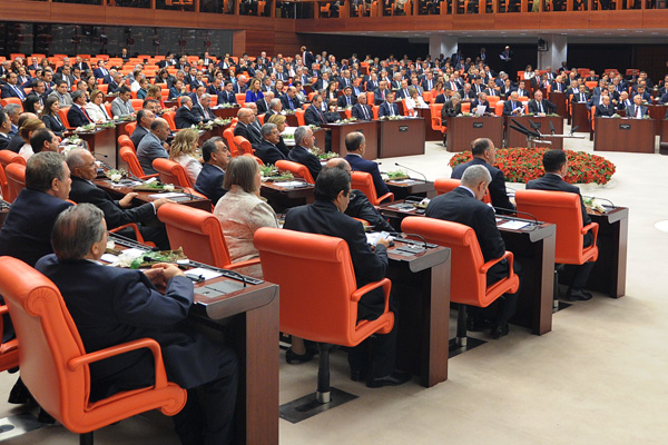 Yargı reformunun ilk paketi TBMM’de kabul edildi