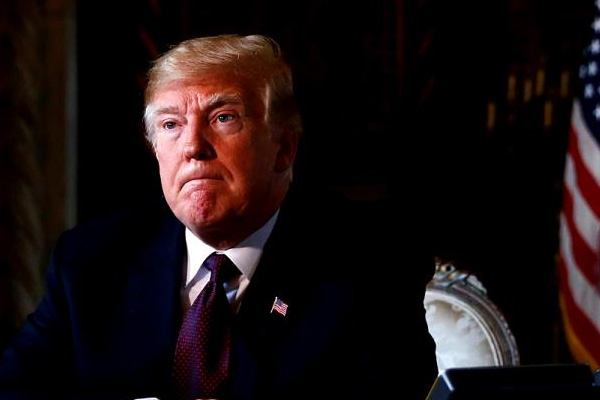 Trump'tan azil süreci yorumu: Darbeyi durdurun