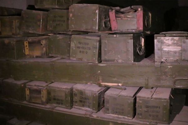 ABD'nin YPG/PKK'ya verdiği silah mühimmatları ele geçirildi