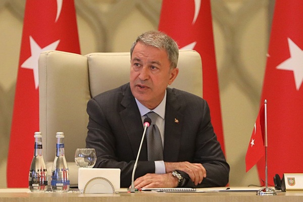Hulusi Akar: Envanterimizde bir gram kimyasal silah yok