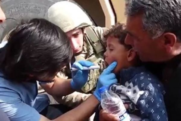 Tel Abyad'da hastalara tedavi desteği