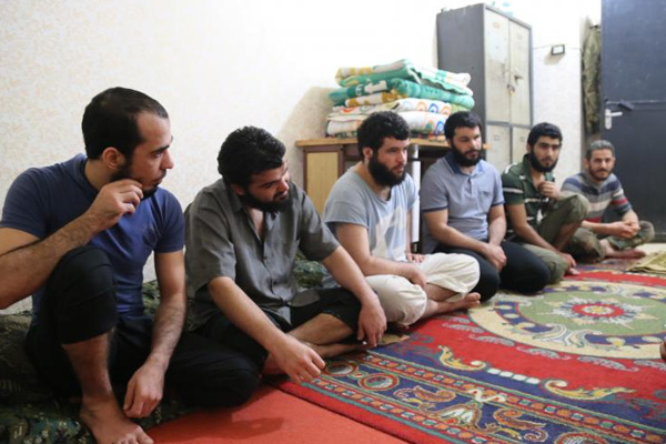 IŞİD tutuklusu: Esed rejimiyle petrol ticareti yapıyorduk