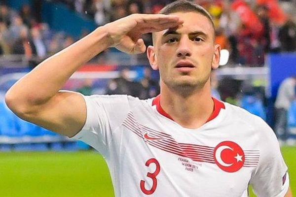 Juventus kulübü, asker selamı veren Merih Demiral’a sahip çıktı