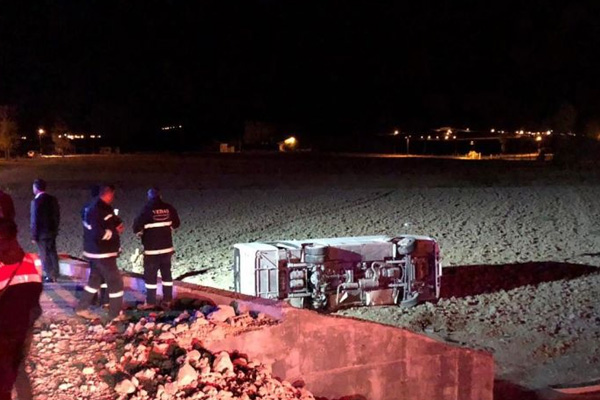 Van'da askeri araç kaza yaptı: 26 asker yaralandı