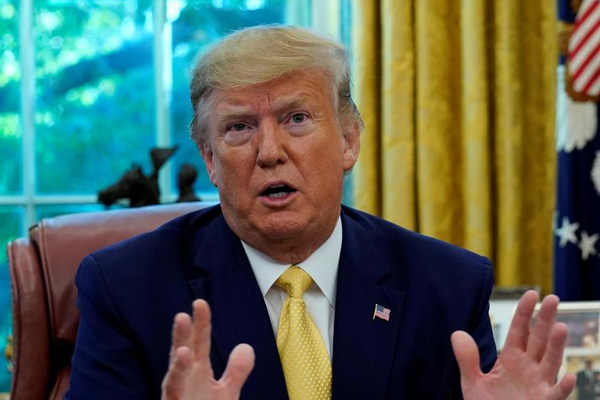 Trump’tan merak uyandıran tweet: Çok büyük bir şey oldu