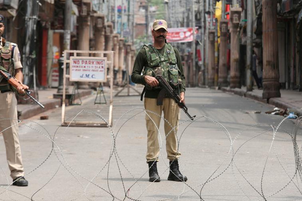 Pakistan duyurdu: 8 ayda 60 Hint askeri öldürüldü