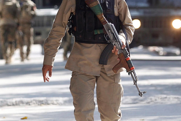 Afganistan ile Pakistan arasında çatışma