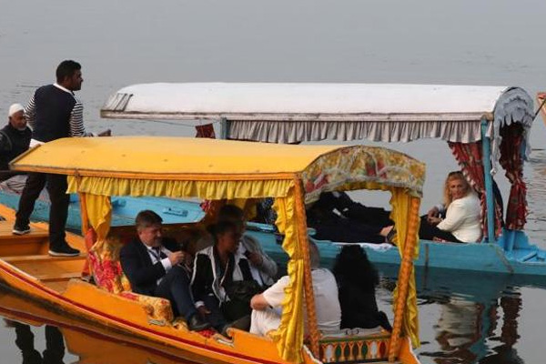 Keşmir'de 'ziyaret' gerilimi