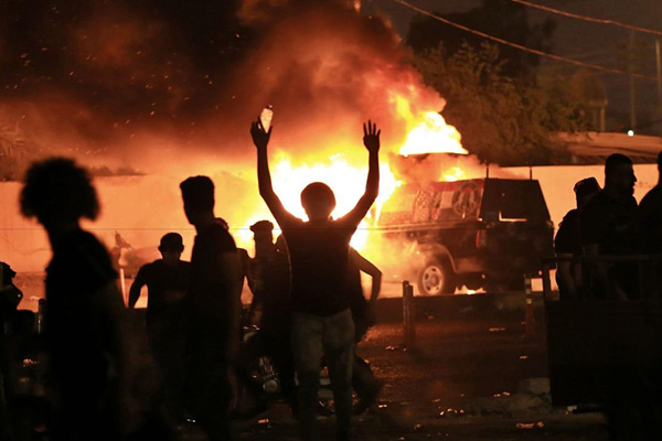'Irak ve Lübnan protestoları İran’ın nüfuzunu tehdit ediyor'