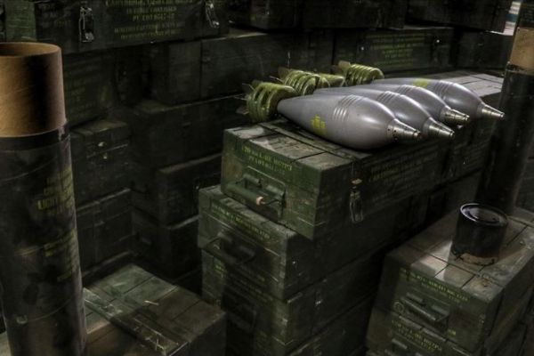 YPG/PKK'nın silah depolarında ABD'nin havan topları bulundu