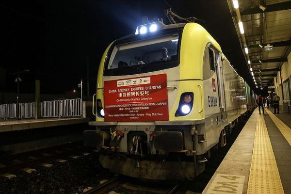 Marmaray'dan tarihi geçiş