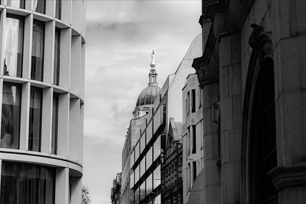 İngiltere'de, YPG/PKK'lı İngiliz'e 4 yıl hapis cezası