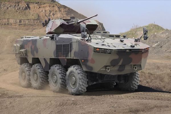 Askeri araç ihracatında 8x8 performans