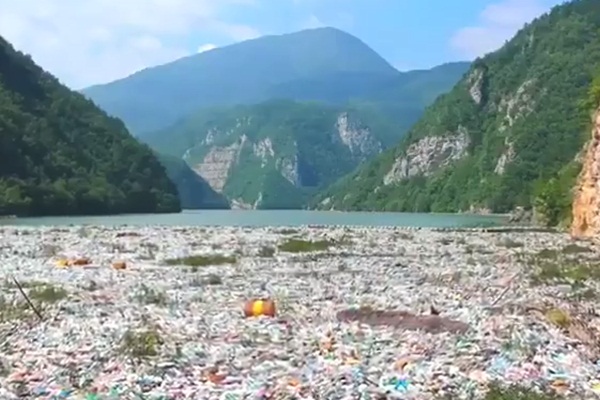 Koç Holding tek kullanımlık plastik kullanımını sıfırlıyor