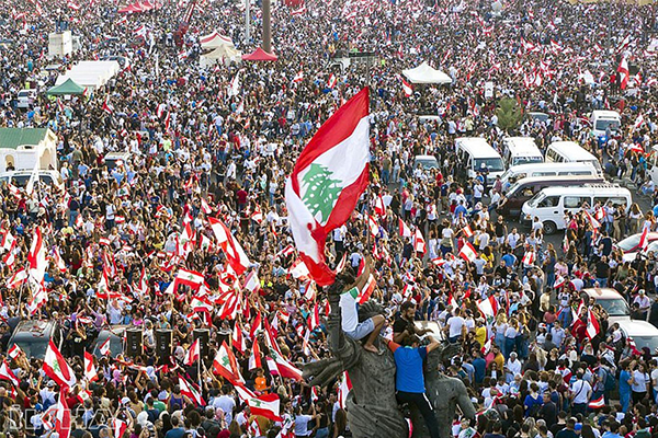Lübnan Müftüsü’nden hükümete uyarı: Protestocuların taleplerini kabul edin