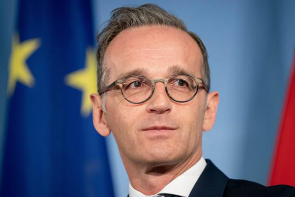 Alman Bakan’dan, Macron’a gönderme: NATO'ya uzun yıllar ihtiyacımız var!