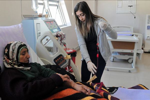 Juventuslu Emre Can, Bingöl'e diyaliz makinesi bağışladı