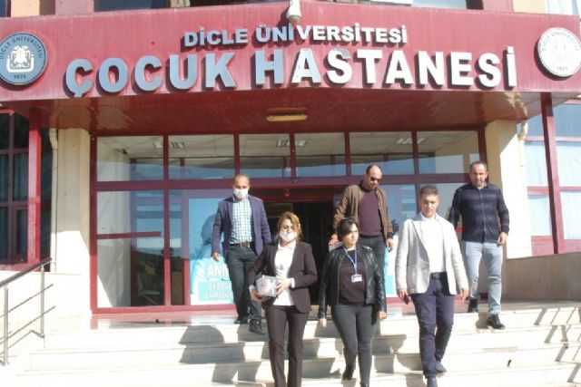 Diyarbakır Büyükşehir Belediyesi lösemili çocukları unutmadı