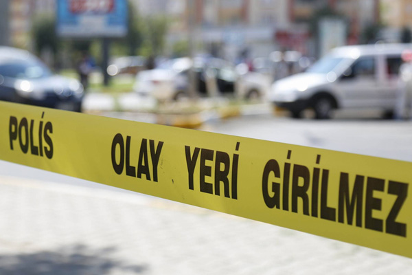 İzmir'de korkunç olay: 4 kişi ölü bulundu