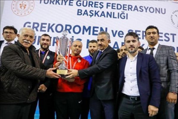 İBBSK, TGF Grekoromen Süper Lig şampiyonu oldu