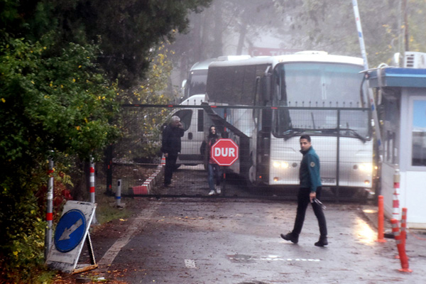 948 IŞİD'li sınır dışı edilmeyi bekliyor
