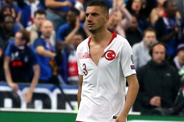 Merih'in yırtılan forması için karar