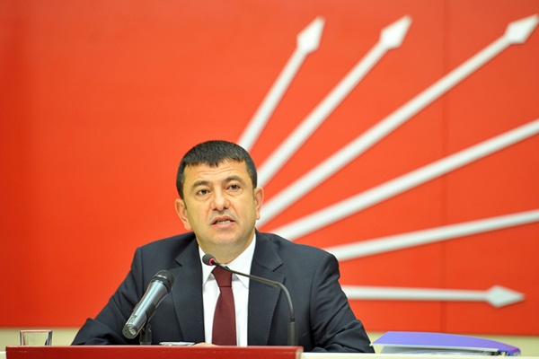 '13 milyon emeklimizin yüzde 90'ı açlık ve yoksulluk sınırı altında yaşıyor'