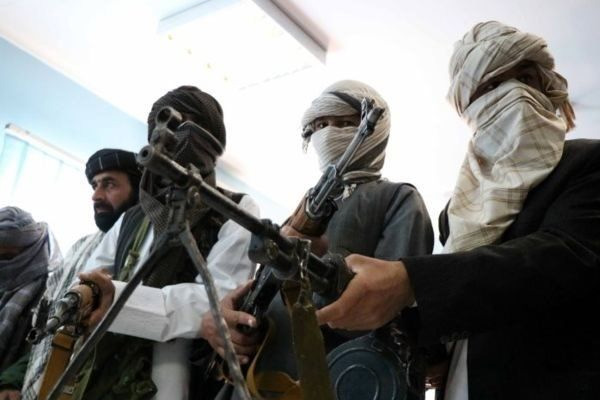 Afgan hükümetiyle Taliban arasında tutuklu takası gerçekleşti