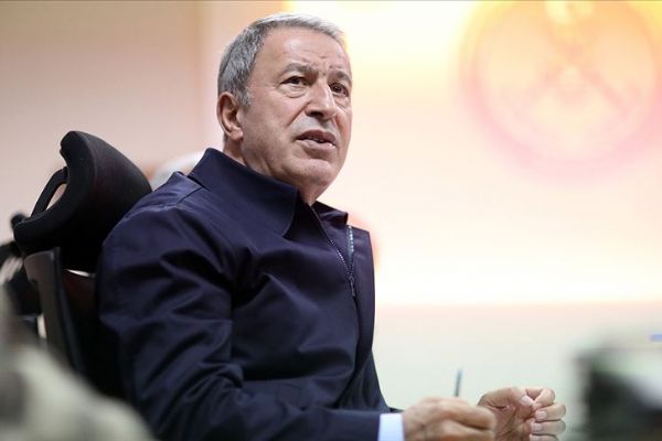 Bakan Akar: Devriyeler Ruslarla yaptığımız mutabakat çerçevesinde devam ediyor