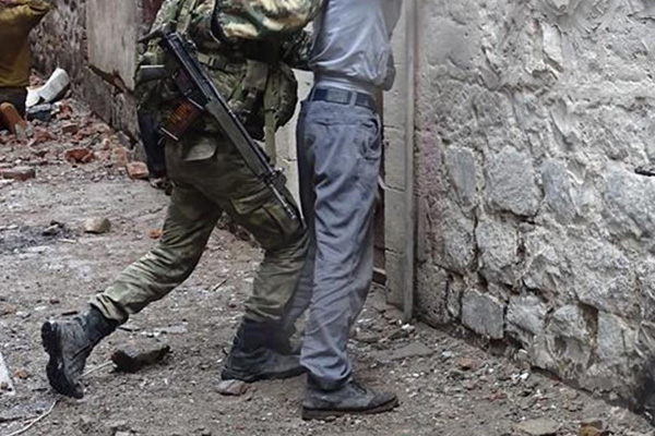 Kuzey Irak’ta biri gri kategorideki 4 terörist teslim oldu