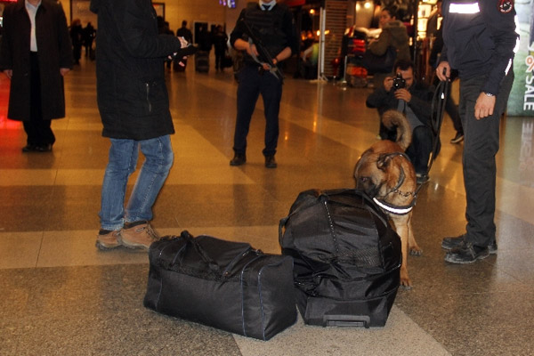 Havalimanlarında alarm