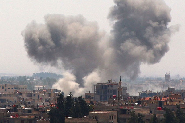 Esed, 20 bin varil bombası attı