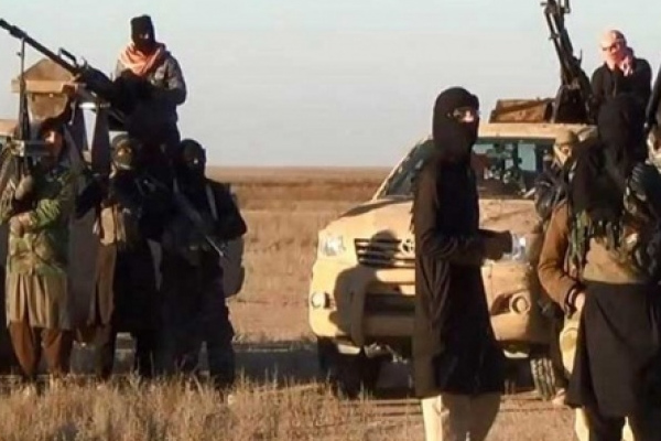 IŞİD ile rejim arasında yol çatışması