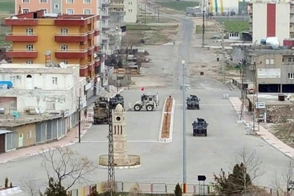 İdil’de patlama: 1’i polis 2 yaralı